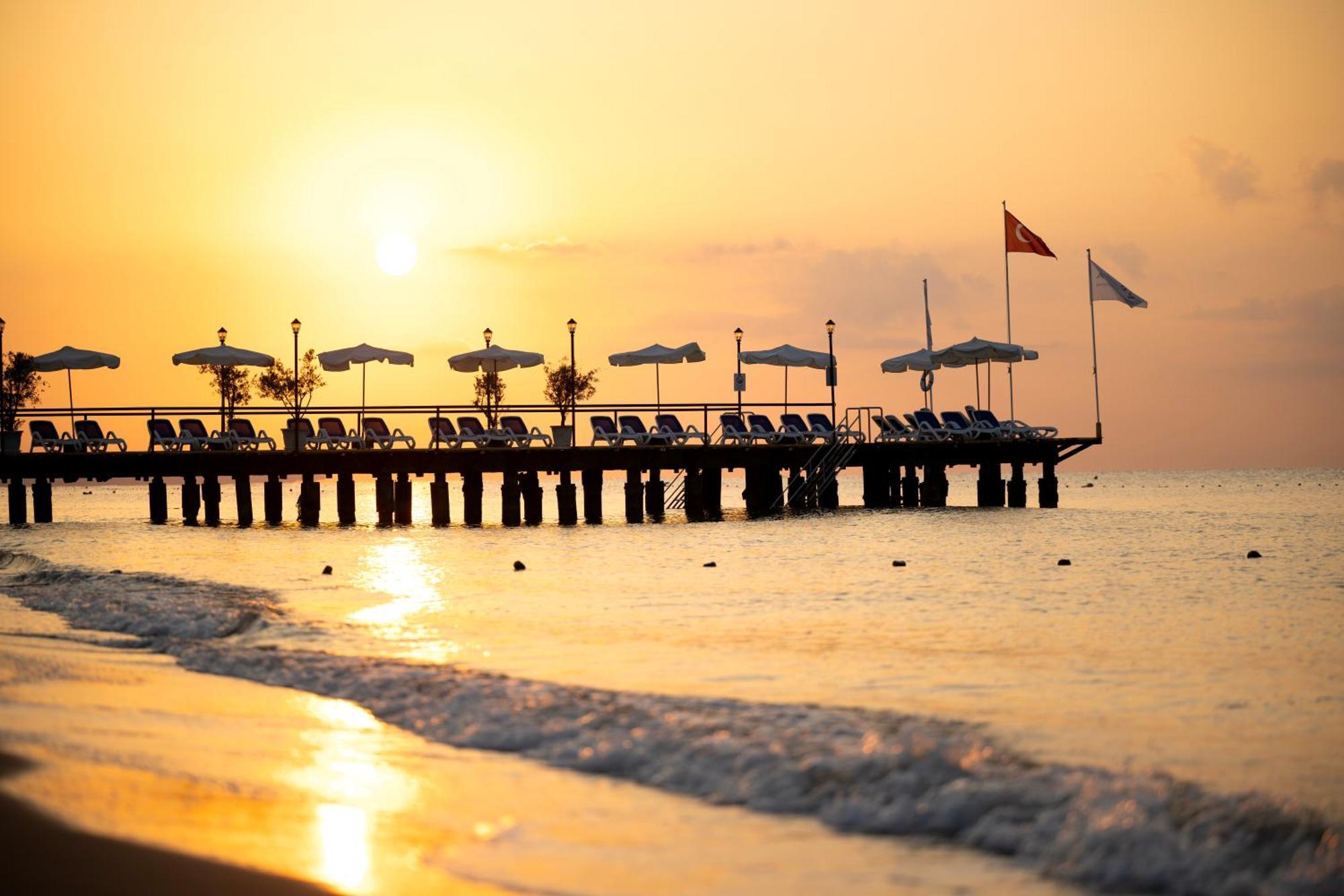 Adora Hotel & Resort Μπέλεκ Εξωτερικό φωτογραφία